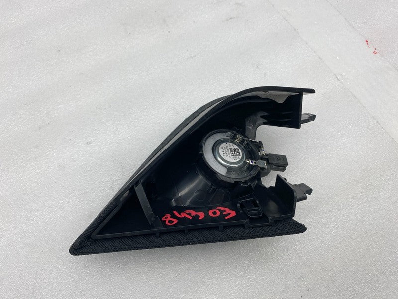 1079741 00 A ⭕ 2017-2023 Tesla Model 3 Front Audio Tweeter & Speaker Cover Right 1079741-00-A
