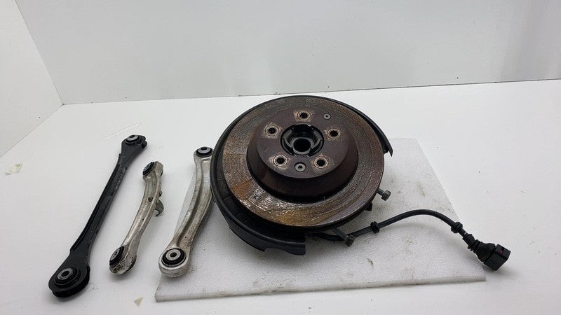 2011-2014 Porsche Cayenne Rear Left Spindle Knuckle Hub Rotor w/ Control Arm AWD