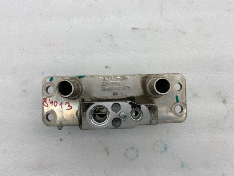 10747600E 2012-2015 Tesla Model S MS High Voltage TXV Battery Chiller Valve w/o Solenoid