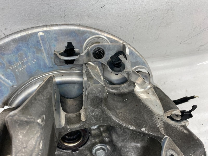 102741100D 16-20 Model X Rear Left Spindle Knuckle w/ Wheel Hub & Dust Shield 1027411-00-D