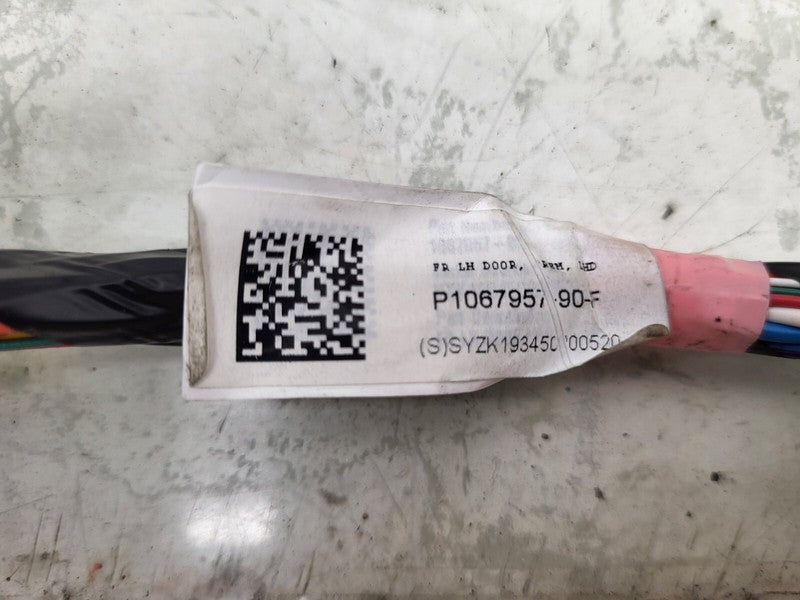 106795790F ⭕ 17-19 Model 3 M3 Front Driver Door Wiring Harness Cable Wire Left 1067957-90-F