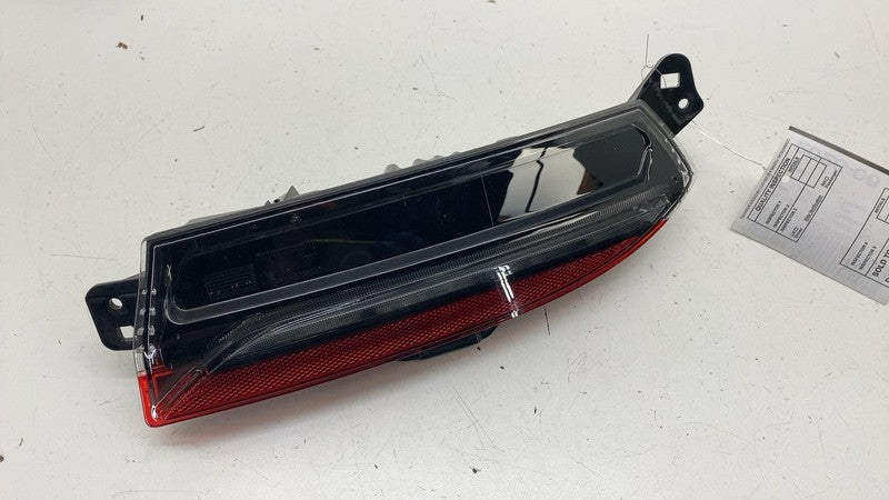 1712513-00-D ⭕ 24 25 Model 3 Rear Left Lower Bumper Taillight LED Lamp Reflector 1712513-00-D