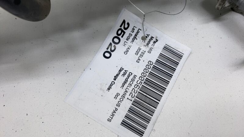 104436300F 17-23 Tesla Model 3 Front Driver Side Shock Strut Absorber Left AWD 1044363-00-F