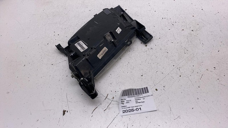 600591300F 2012-2020 Tesla Model S Front Driver Side LED Fog Light Cornering Lamp Left Assy