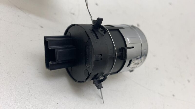 ⭕ 2019 2020 2021 Mercedes-Benz C300 W205 Engine Start Stop Button Switch Control