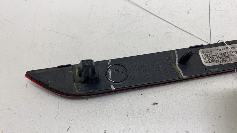 ⭕ 12-20 Model S Rear Driver Side Bumper Lamp Reflector Light Left 6007