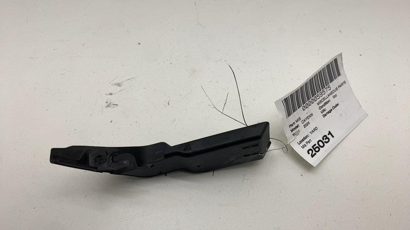 9Y0 823 188 B ⭕ 2019-2024 Porsche Cayenne Front Right Bonnet Hood Hinge Trim Cover 9Y0823188B