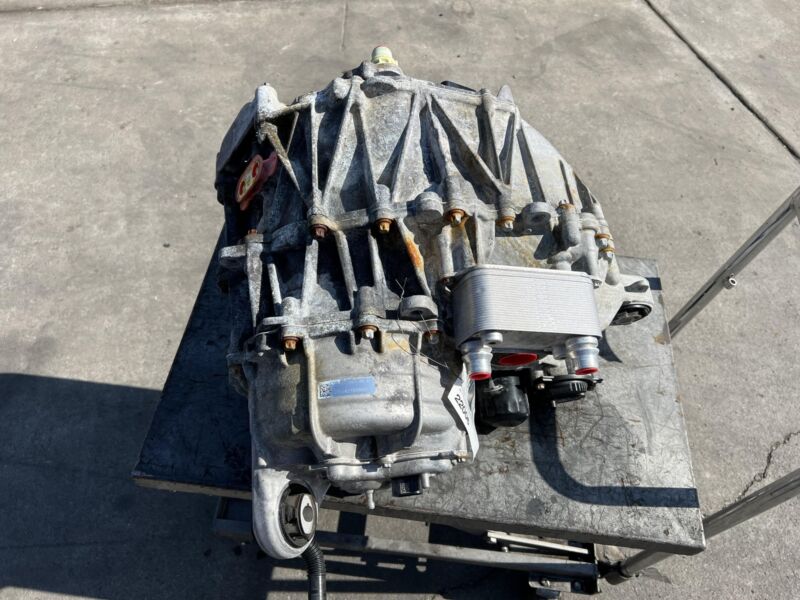 1120960-00-E ⭕17-20 Tesla Model Y 3 Front Drive Unit Engine Electric Motor *27k* 1120960-00-E