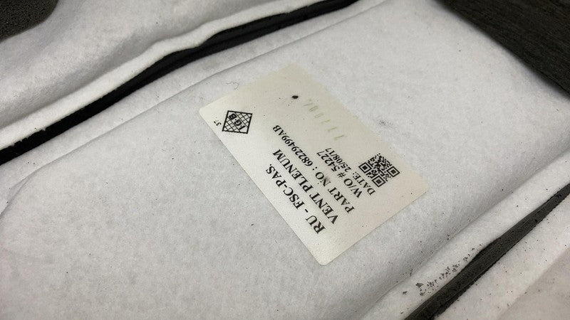 68229499AB ⭕ 2018 Chrysler Pacifica Front Left or Right Seat Lower Cushion w/ Blower Motor