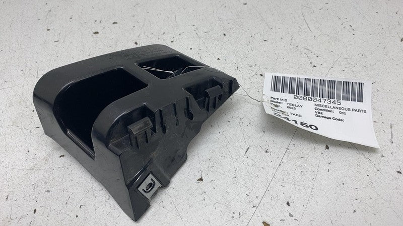 ⭕ 2020-2024 Tesla Model Y MY Rear Left Tail Lamp Taillight Bracket 150