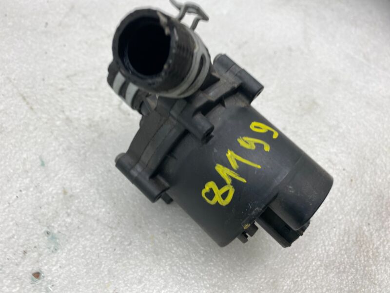 Does Not Apply 2016-2020 Tesla Model S X Front Auxilliary Electric Cooling System Coolant Pump