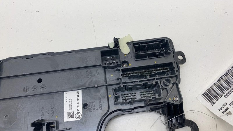 ⭕ 24-25 Model 3 Front Left Frunk Low Voltage Body Controller Module 18