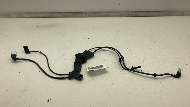 A2055404106 ⭕ 15-24 Mercedes-Benz C300 W205 Rear ABS Wheel Speed Sensor Left LH A2055404106