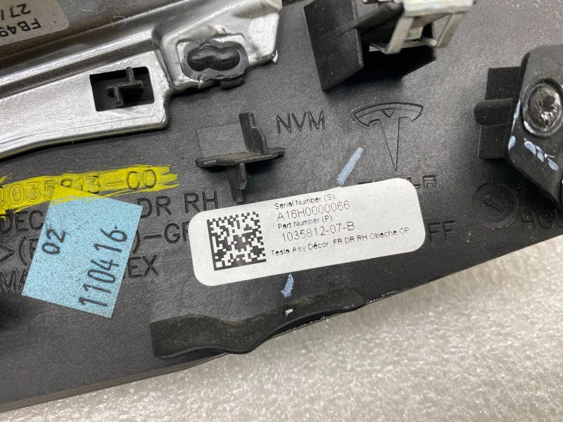 1035812 07 B ⭕ 16-20 Model X Front Passenger Side Door Decor Trim Obeche Right 1035812-07-B