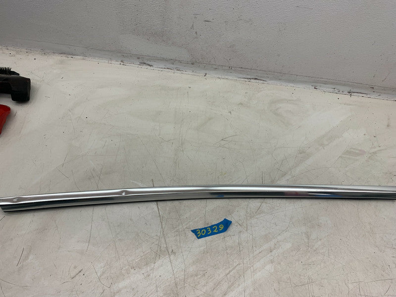 1080684-00-E ⭕ 2017-2022 Tesla Model 3 Front Right Door Window Chrome Strip Trim 1080684-00-E