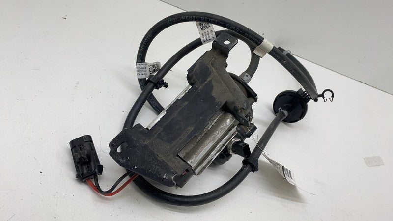 ⭕ 22-24 Rivian R1T R1S Rear Air Ride Suspension Compressor Pump PT0005