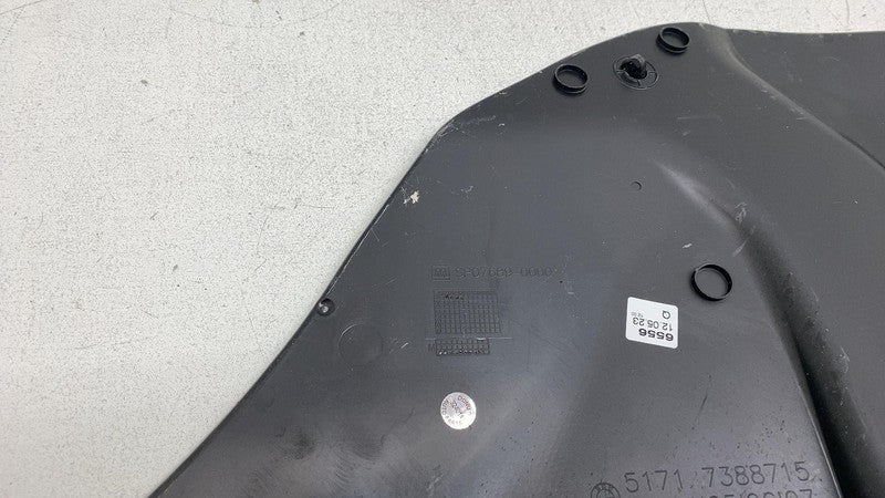 7388715 2017-2023 BMW 530e G30 Front Driver Side Windshield Cowl Grill Panel Left OEM