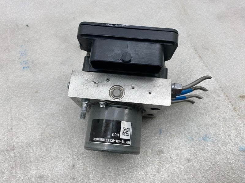 1044745 00 B ⭕ 20-24 Tesla Model Y Anti-Lock ABS Brake System Pump Unit Module 1044745-00-B