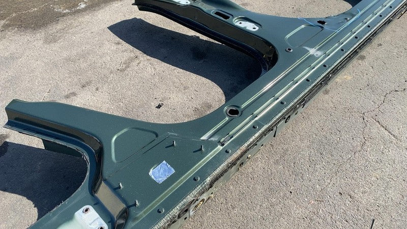 ⭕ 2022 2023 2024 Rivian R1T Passenger Side Rocker Panel Frame Right RH Assembly