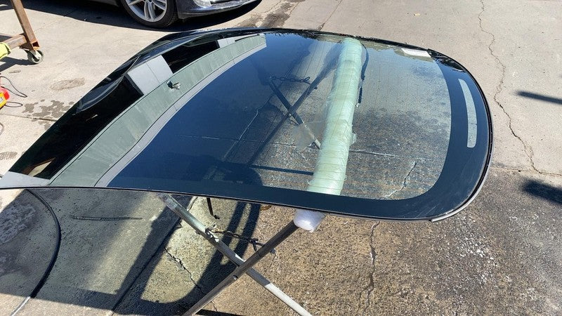 1472925 99 C ⭕ 2017-2020 Tesla Model 3 Rear Trunk Panoramic Backlite Roof Glass Back Section