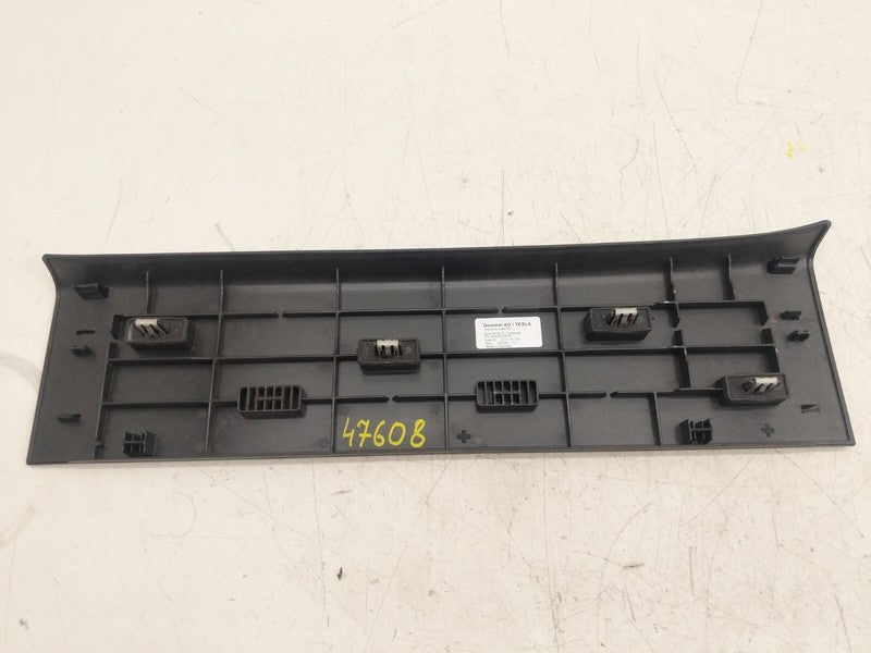 1053195 00 D ⭕ 2016-2020 Tesla Model X MX Front Right Door Welcome Plate Cover 1053195-00-D