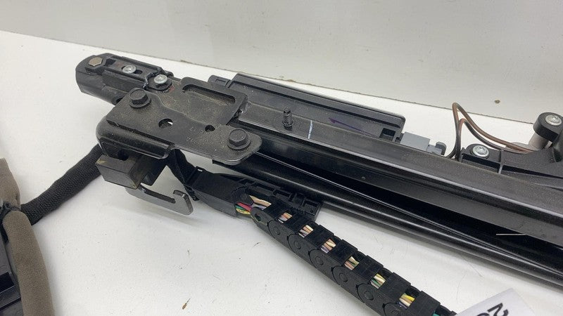5926736AB ⭕ 17-25 Pacifica Rear Right Door Lower Roller Track w/ Motor & Module 68369596AA