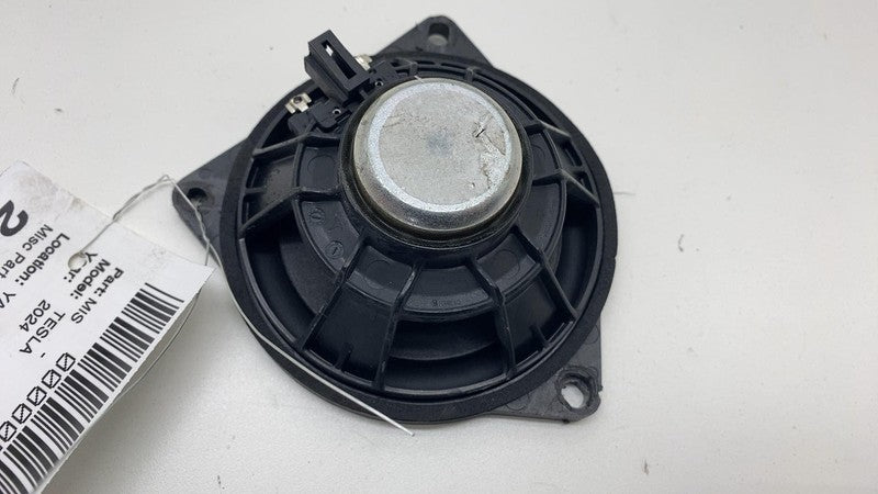 107974200C 2024-2025 Tesla Cybertruck Front Left or Right Dash Instrument Panel Speaker OEM