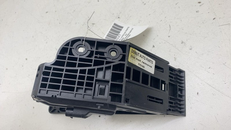 A2053000004 ⭕ 15-22 Mercedes-Benz C300 W205 Front Accelerator Gas Pedal Throttle A2053000004