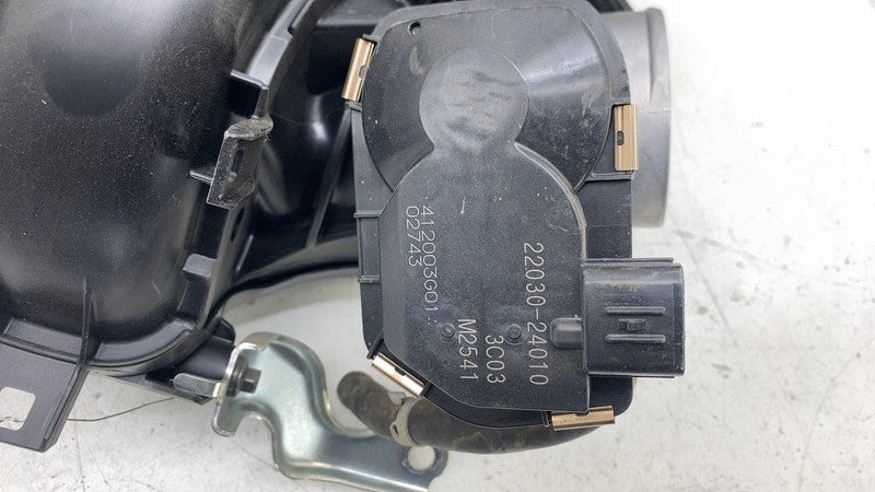 ⭕ 2023-2024 Toyota Prius Engine Intake Manifold 2.0L FWD DOHC w/ Throttle Body