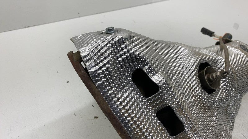 ⭕ 2023-2024 Toyota Prius 2.0L Exhaust Manifold w/ Heat Shield Assembly