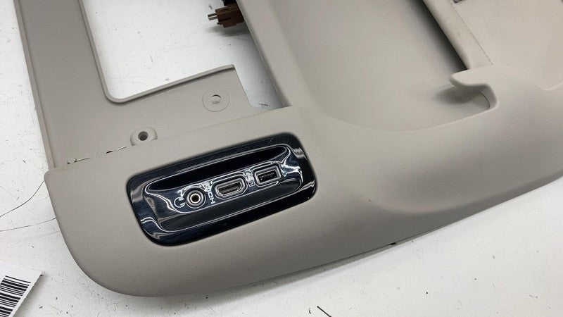 5SX22TRMAA ⭕ 2017-2022 Chrysler Pacifica Front Right Seat Back Panel Trim Cover 5SX22TRMAA