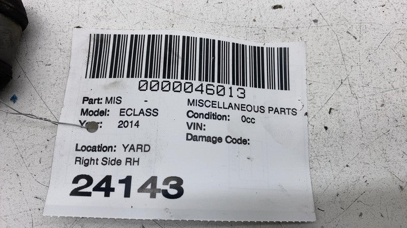 10-16 Mercedes Benz E350 E-Class Rear Right Stabilizer Sway Bar Link A