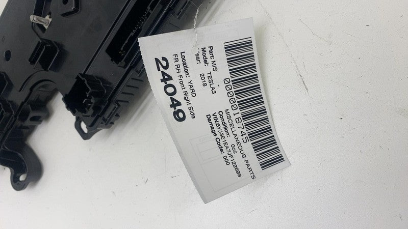 ⭕ 2017-2020 Model 3 Right LV Controller Electronic Control Module 1100