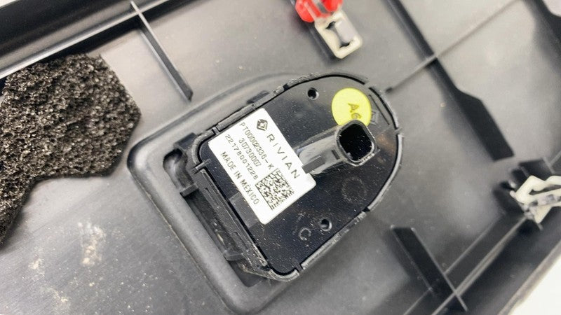 ⭕ 22-24 Rivian R1T Left Trunk Cargo Pick Up Box Upper Molding Panel PT00030675