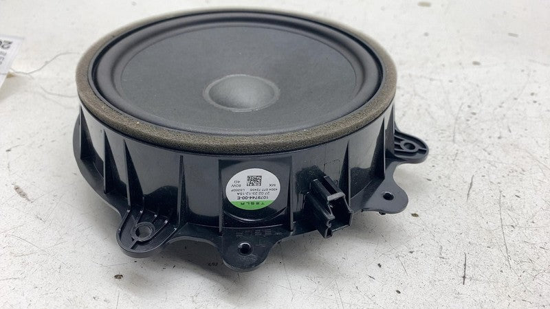 ⭕ 20-24 Tesla Model Y Front Left Door Audio System Woofer Speaker 1079