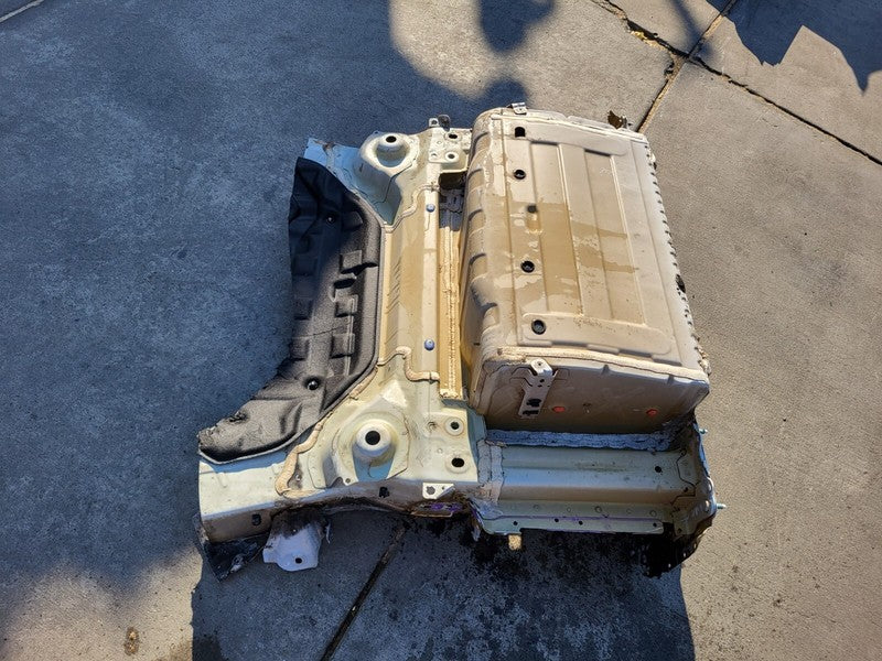 1110880-00-A ⭕ 17-23 Model 3 Rear Body Panel Trunk Floor w/ Upper & Lower Rail 1110880-00-A