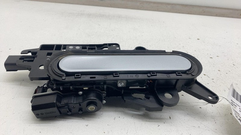 PT00002455-K ⭕ 2022-2024 Rivian R1T R1S Front Right Door Handle Silver EXP004 PT00002455-K