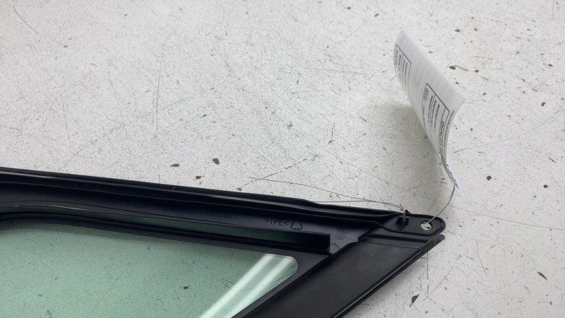 PT00009493G ⭕ 2023 Rivian R1T Passenger Side Door Corner Glass Right Assembly PT00009493-G