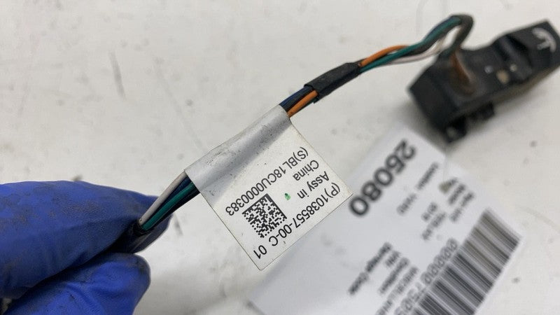103855700C ⭕ 2016-2020 Tesla Model X Rear Left Charge Reflector Module Unit LH 1038557-00-C