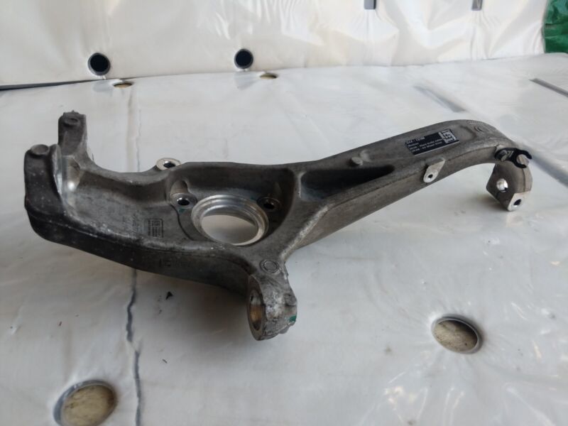 1044311-00-E 2017-2023 Tesla Model 3 Front Driver Side Spindle Knuckle Left LH AWD Assembly