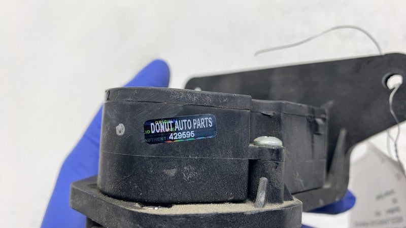 PT00017706D 2022-2024 Rivian R1T R1S HVAC A/C Heater Cooling Control 1-Way Valve & Bracket