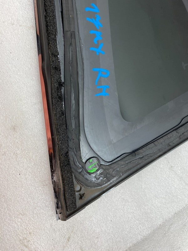 43R-004553 ⭕ 2016-2020 Tesla Model X Rear Passenger Side Window QTR Quarter Glass 1/4 Right