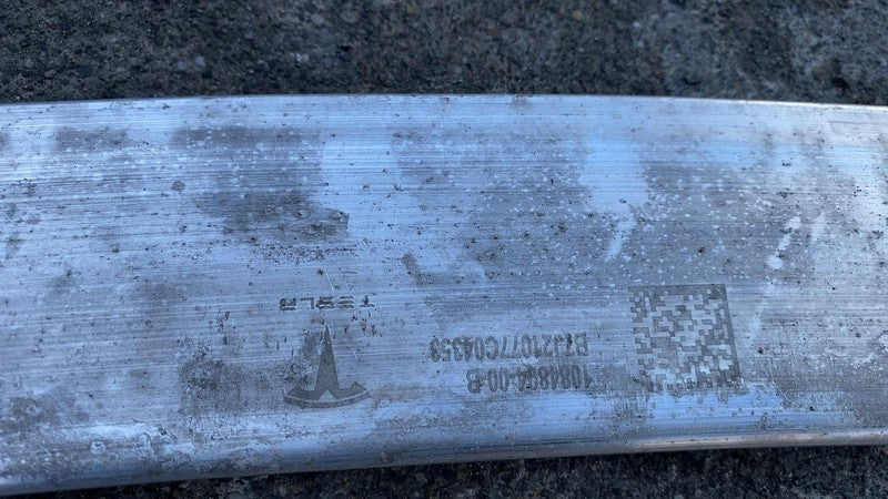 108489400B 2017-2023 Tesla Model 3 Front Bumper Reinforcement Impact Bar Ankle Catcher Assy