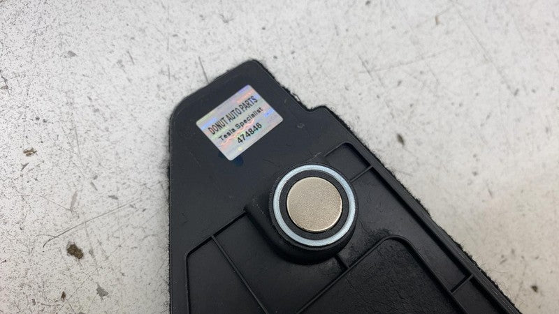 ⭕ 2021-2024 Tesla Model X Front Right Footwell Cover Trim Panel OEM 16