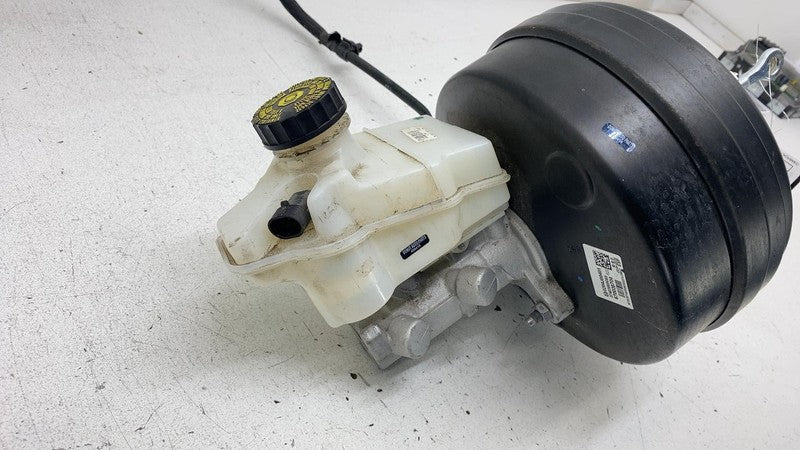 ⭕ 2017-2020 Levante Brake Master Cylinder Power Booster & Reservoir 67