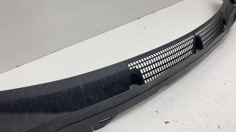51717302234 ⭕ 2014-2021 BMW i3 I01 Front Windshield Cowl Grille Vent Panel Cover 51717302234