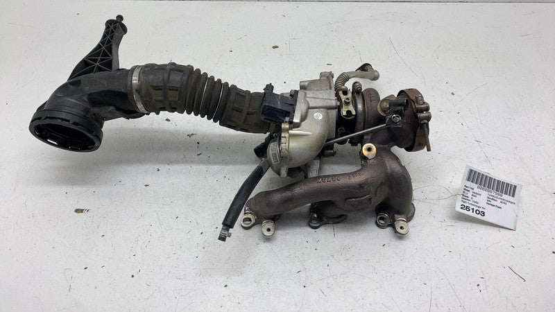 ⭕ 14-24 Maserati Ghibli Right Turbocharger Manifold Air Cleaner Duct I