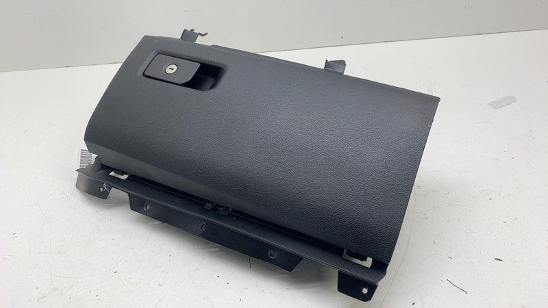 7KV751X7AB ⭕ 19-25 Ram 1500 Front Dash Opening Glove Box Compartment Bin 5th Gen 7KV751X7AB