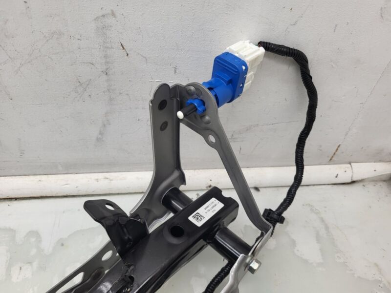 2012-2020 Tesla Model S MS Brake Stop Pedal w/ Sensor Assembly 1050657-01-A OEM