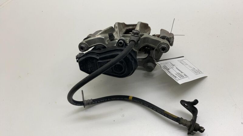 ⭕ 2019-2022 Toyota C-HR Rear Passenger Side Brake Caliper w/ Hose Line Right OEM